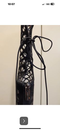 Vince Camuto