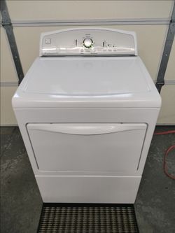 Very Nice Kenmore, Auto Moisture Sensing, Energy Saving Technology, Super Capacity Electric Dryer
