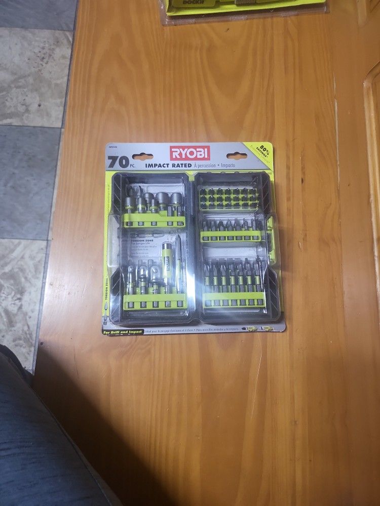 70 Pcs Ryobi Drill Bit Set