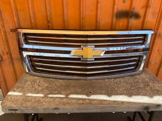 Front  Grill Chevy Tahoe OEM 2015-2016-2017-2018-2019-2020