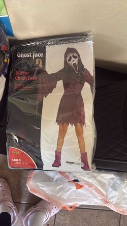 Ghost face girls