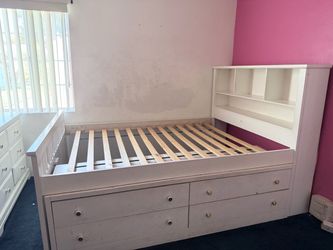 Full bed