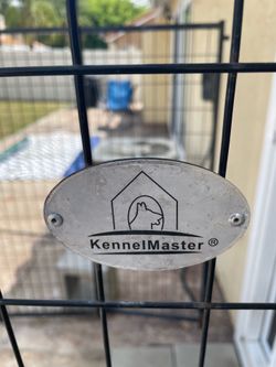 Dog kennel 8 feet long 4 feet wide 6 feet tall