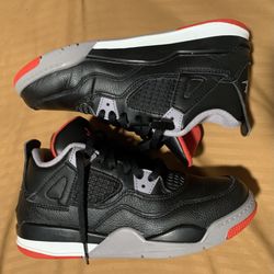 Kids Nike air Jordan retro 4 reimagined 4 sz 2y 9/10 condition       Gamma blue Air Force one solefly bugs bunny 8 3 off white Travis Scott Nigel Sylv