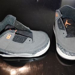 Baby shoes