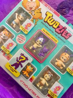 New in the Box 12 Twozies 6 Babies and 6 Pets / Collectable super cute