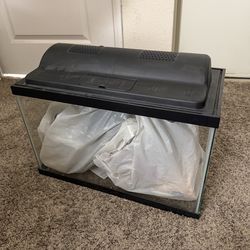 10 Gallon Fish Tank 🐟 - Decorations & More!