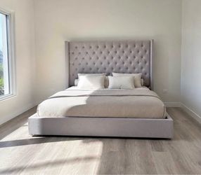 Brand new queen bed frame / Delivery available
