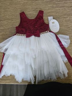 Todler dress(New!) Size 2T.