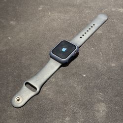 Apple Watch SE