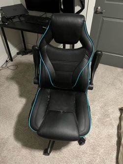 Nebraska Furniture Mart: Gaming chair