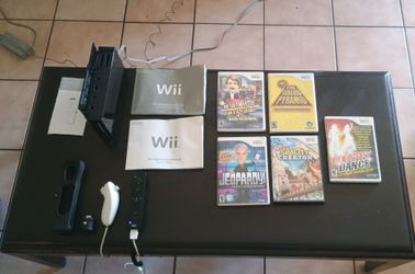 Nintendo Wii console bundle