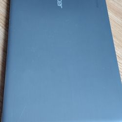 13" Inch Acer Chromebook (Read)