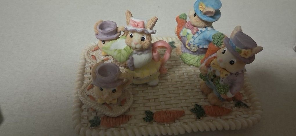 Vintage Miniature Bunny Rabbit Tea Set.