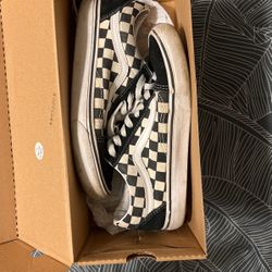 Used Mens Vans Size 5.5