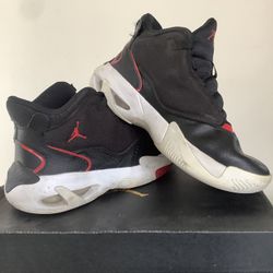 Jordan 4 Max Aura 