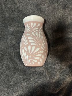 Pink & White Ceramic Decorative Vase – 8.5”