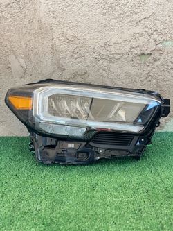 2016-2023 Toyota Tacoma Front Right Passenger Full LED Headlight OEM