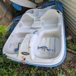 Pelican Voyage Deluxe Pedal Boat With Canopy