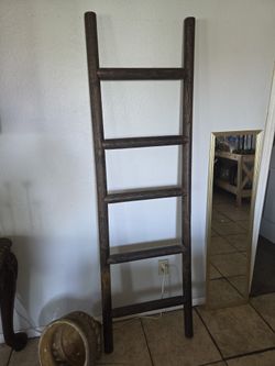 Wood Ladder 