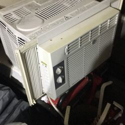 Window AC  and Dehumidifier