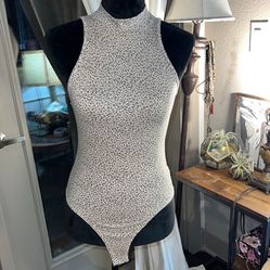 Gaze Cheetah Print Sleeveless Bodysuit Size XS