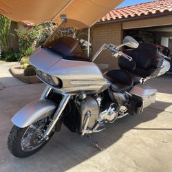 2016 Harley-Davidson Roadglide CVO