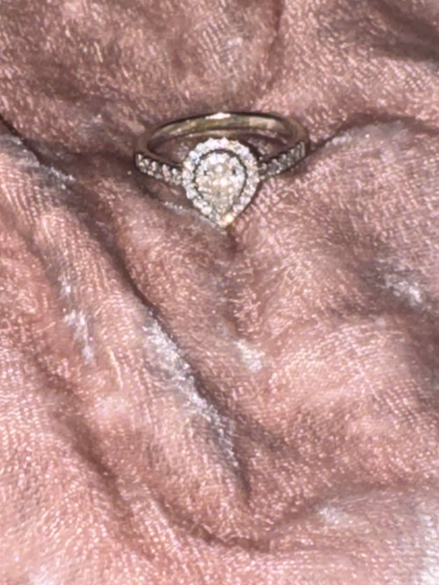 Beautiful 14K Gold Diamond Ring For Sale!!!