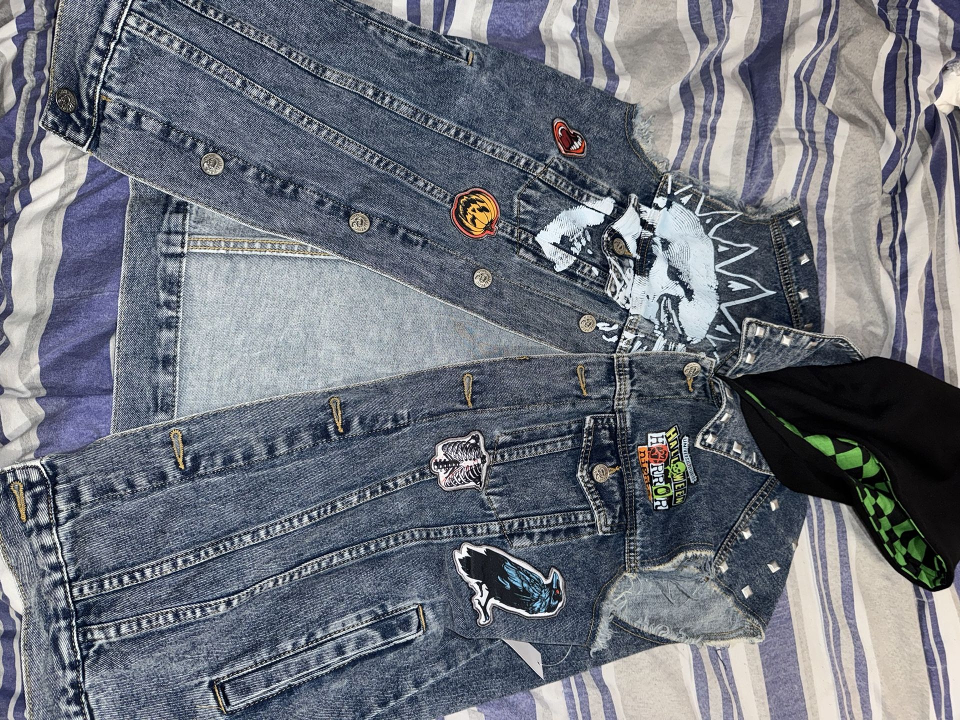 Universal HHN 2024 Denim Jacket Size L