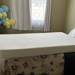 TWIN SIZE   Mattress 