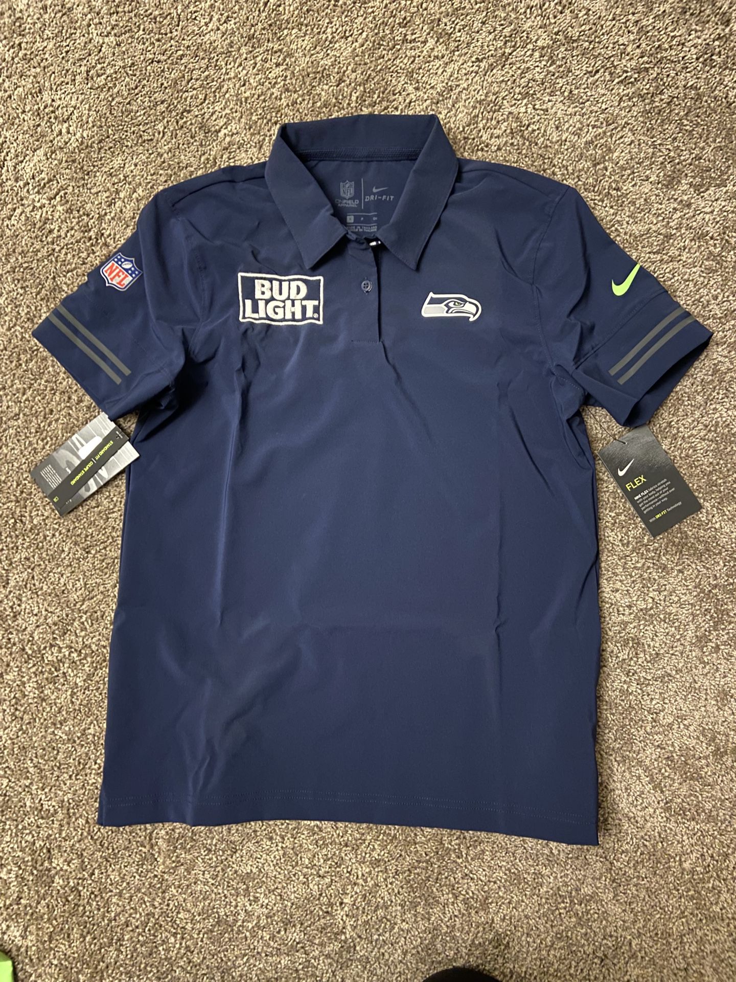 Seahawks Nike Dry-Fit Women Shirt New Size Small