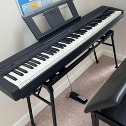 Yamaha P71 88 Key Keyboard + Upgrade Pedal, Metal Stand, Meteonome