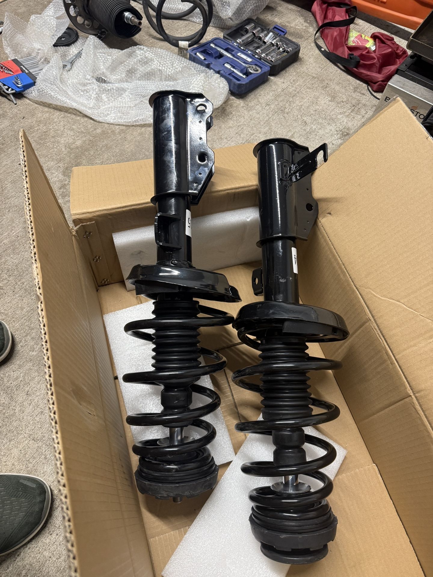 Complete Struts Coil Springs Mounts