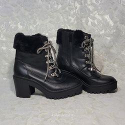 Torrid Black Faux Leather Fur Cuff Lace Up Ankle Boots Chunky Block Heel 6.5 WW