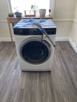 Electrolux Washer & Dryer Set – Excellent Condition – $700
