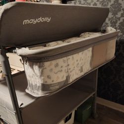 MAYDOLLY Diaper Changing Station