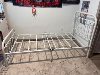 White Metal Twin Bed Frame