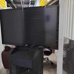 TV LG 55lv355B With a Stand