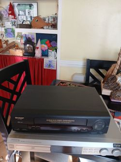 Sharp 4-Head Hi-Fi Stereo VCR