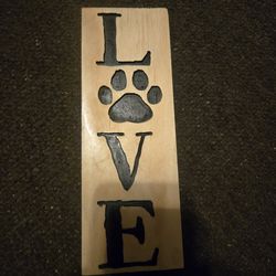 🐾 **LOVE – with a Paw Print Twist!** 🐾