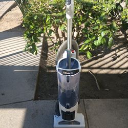Shark Vacuum 