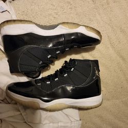 Jordan 11s. With Box. Size 14. $175