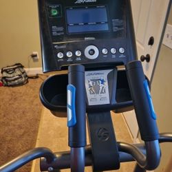 Elliptical Life Fitness
