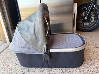 UPPAbaby  Bassinet Vista V2