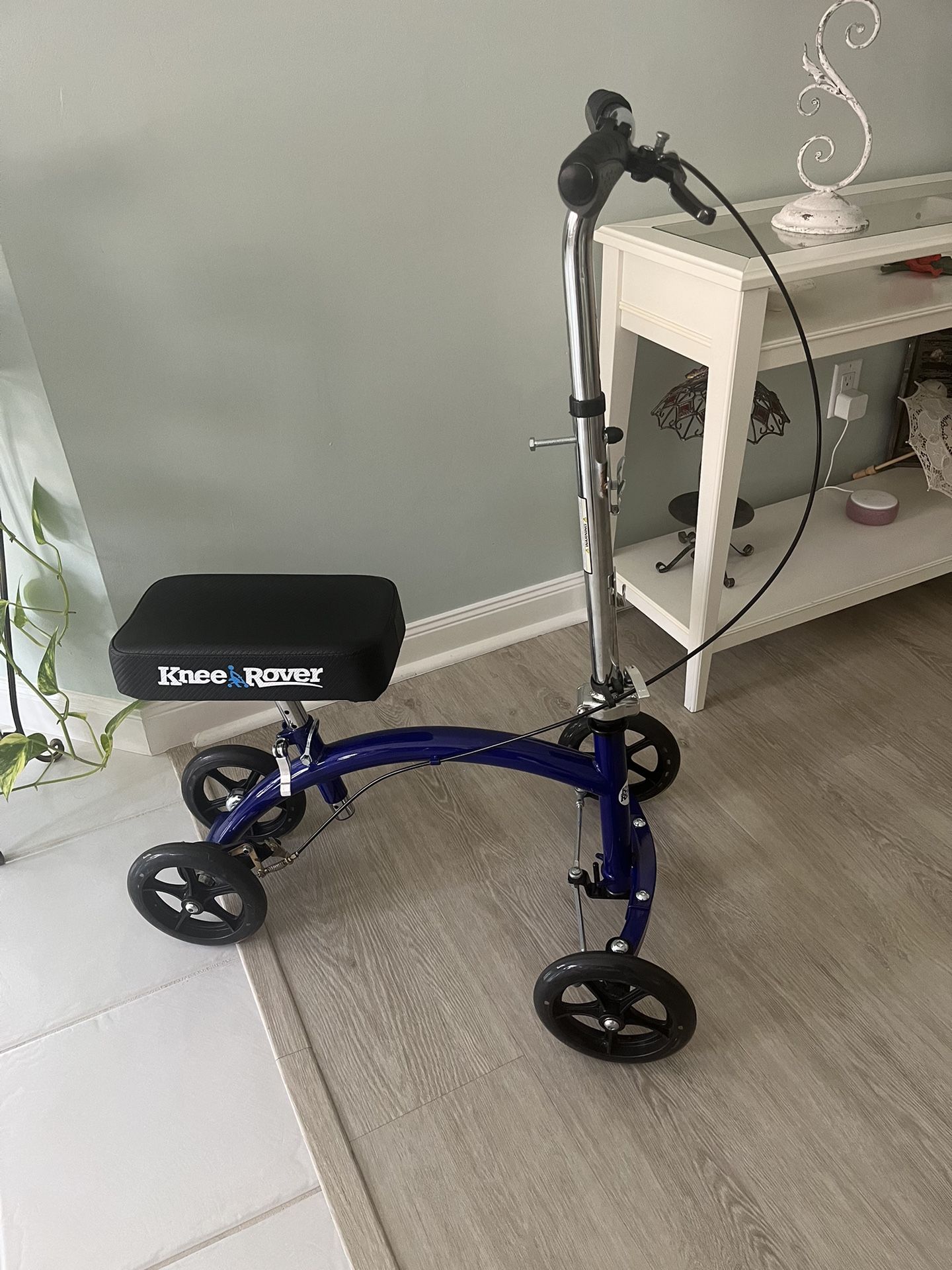 Knee Scooter