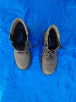 Womens Naturalizer hiking boot