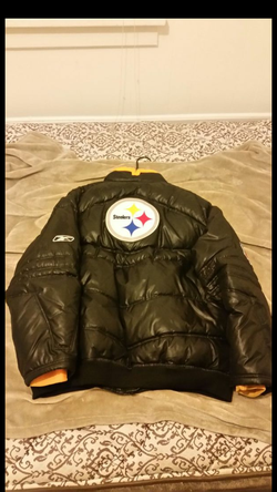 Pittsburgh Steelers bubble coat