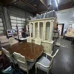 Dining Table/China Cabinet