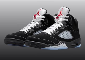 Jordan 5 black metallic size 10 NO TRADES PRICE IS FIRM)