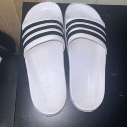 White adidas foam slides (men’s)